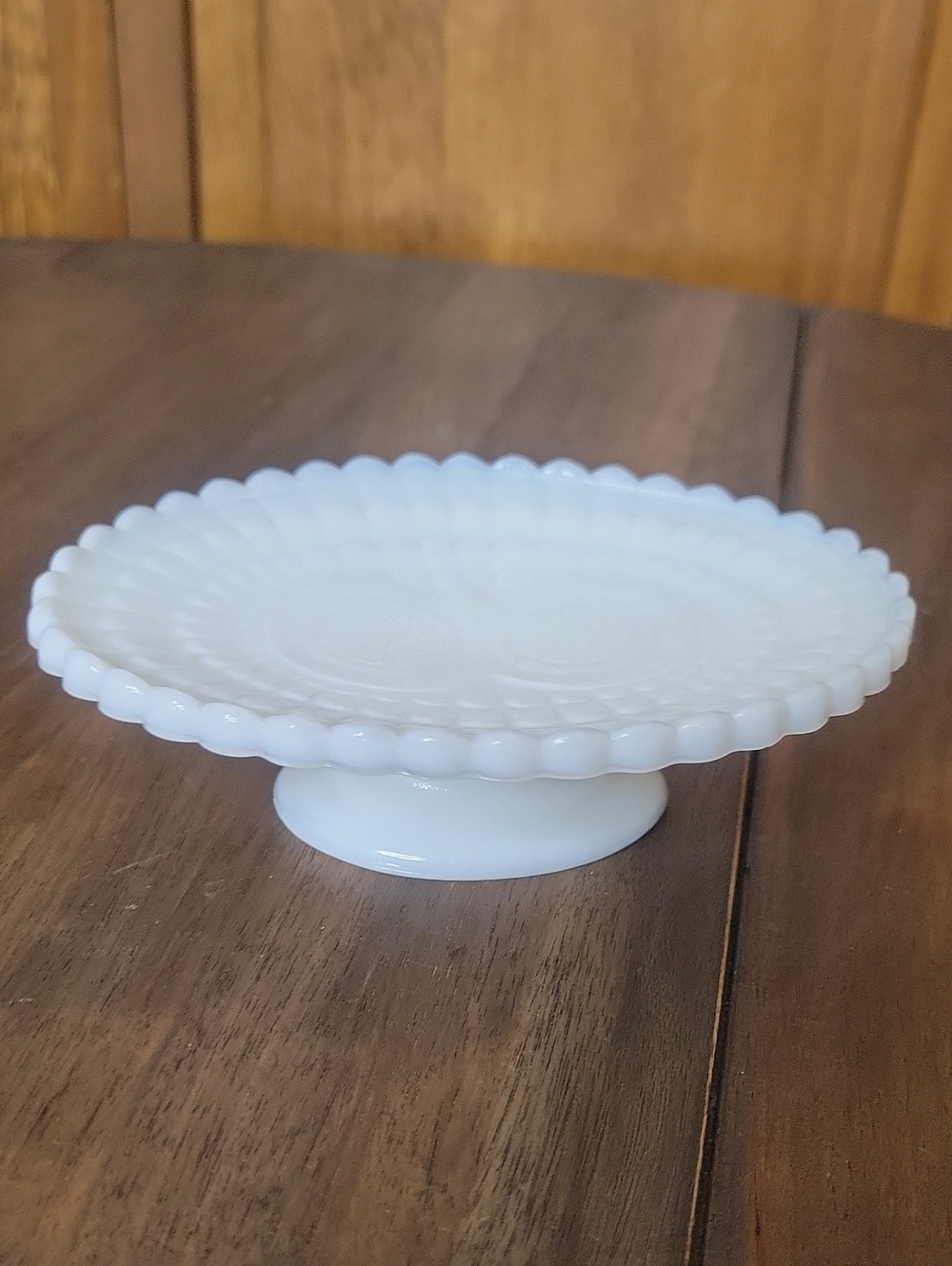 Avon Vintage White Owl Face Milk Glass Footed Pedestal Soap Dish Tray